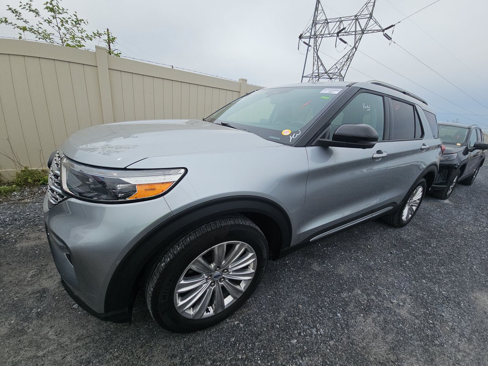 2022 Ford Explorer Limited 4WD's photo