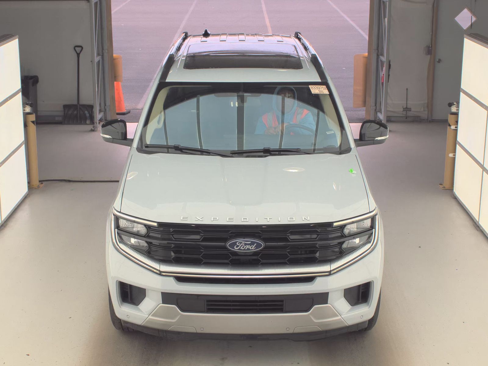 FORD EXPEDITION - 3