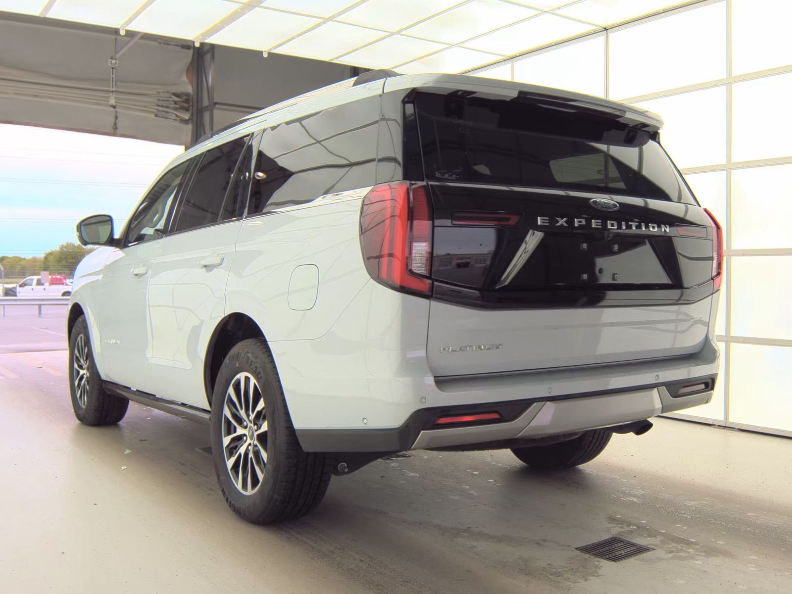 FORD EXPEDITION - 9