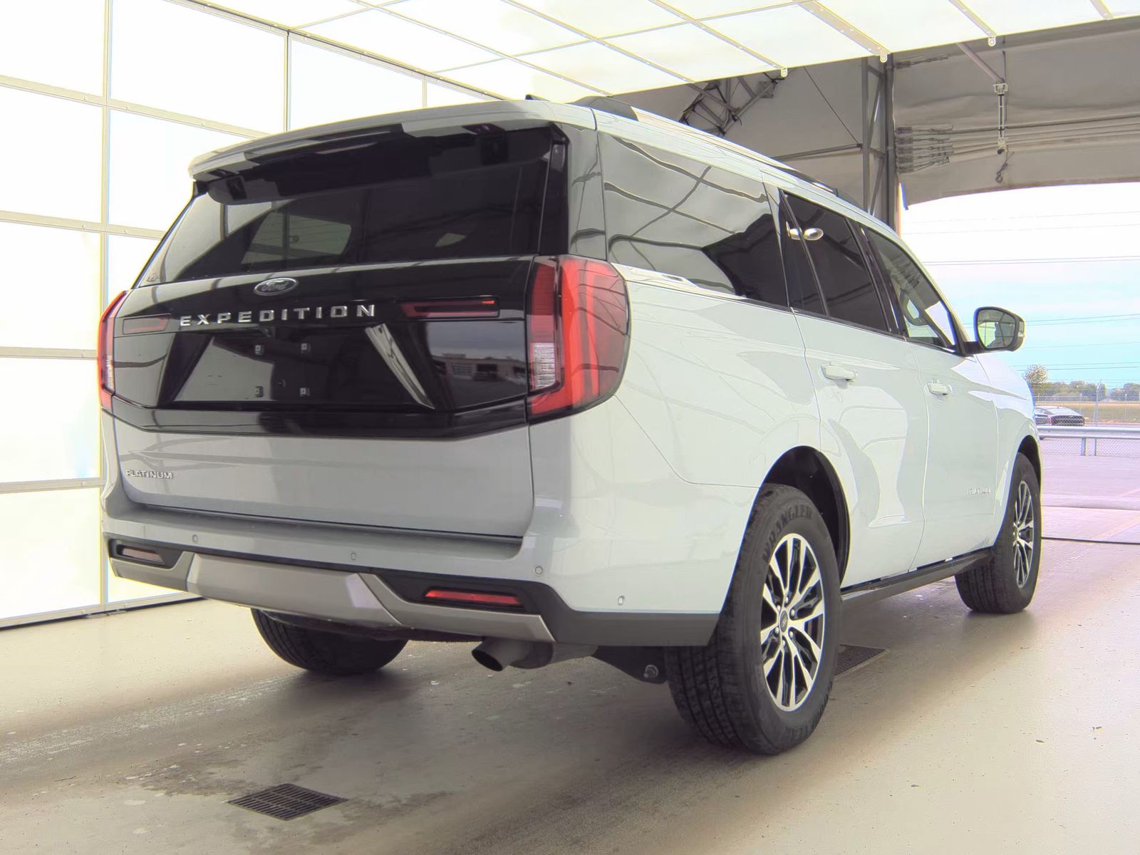 FORD EXPEDITION - 6
