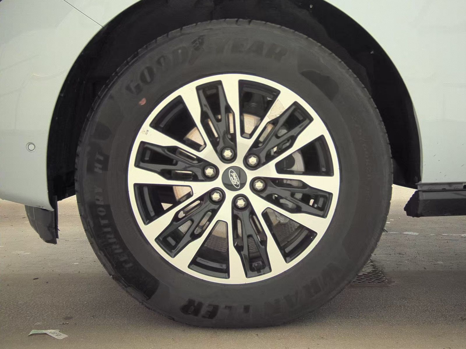 FORD EXPEDITION - 10