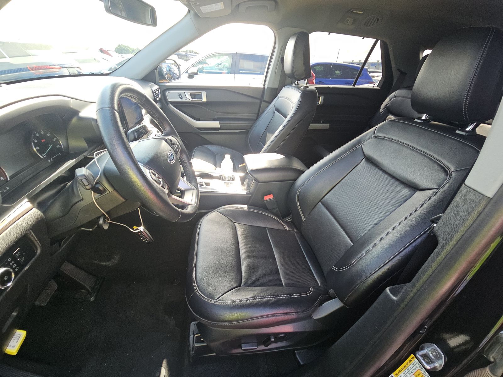 FORD EXPLORER - 8