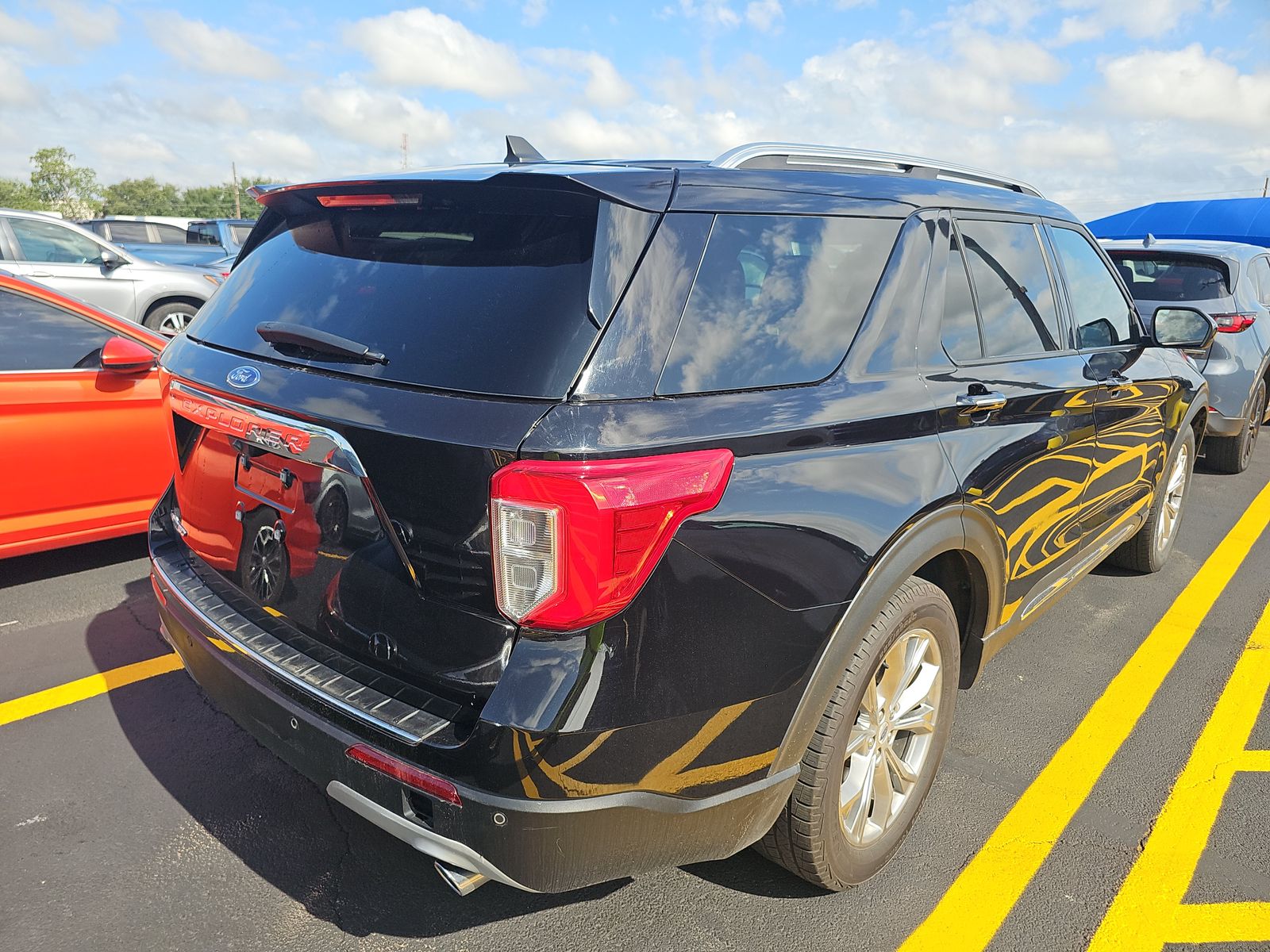 FORD EXPLORER - 5