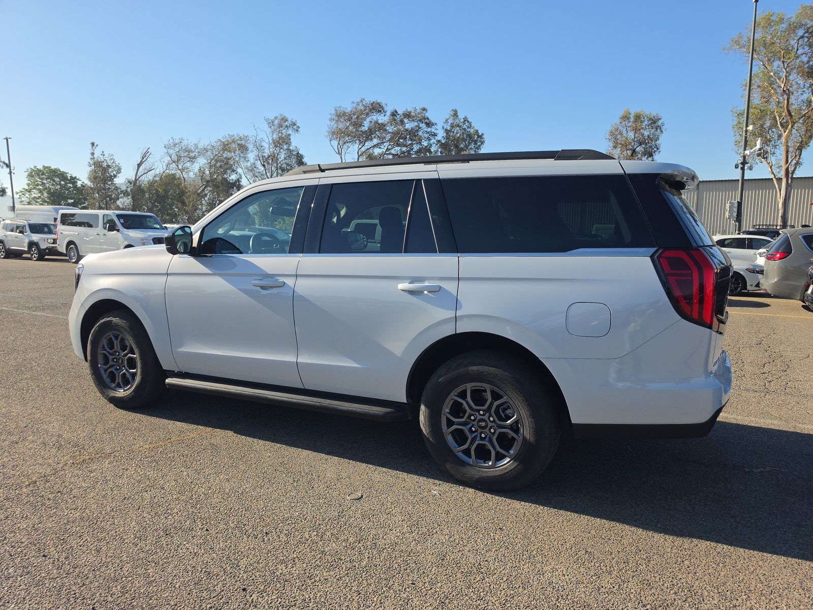 FORD EXPEDITION - 7