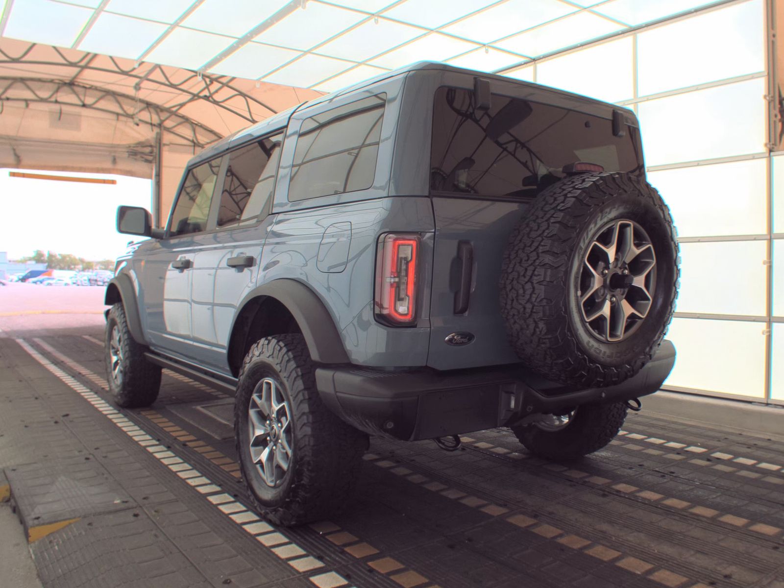 FORD BRONCO - 9