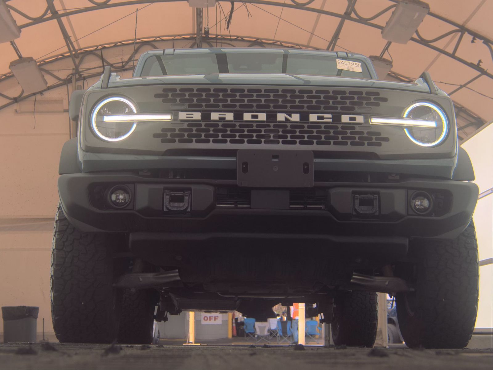 FORD BRONCO - 4