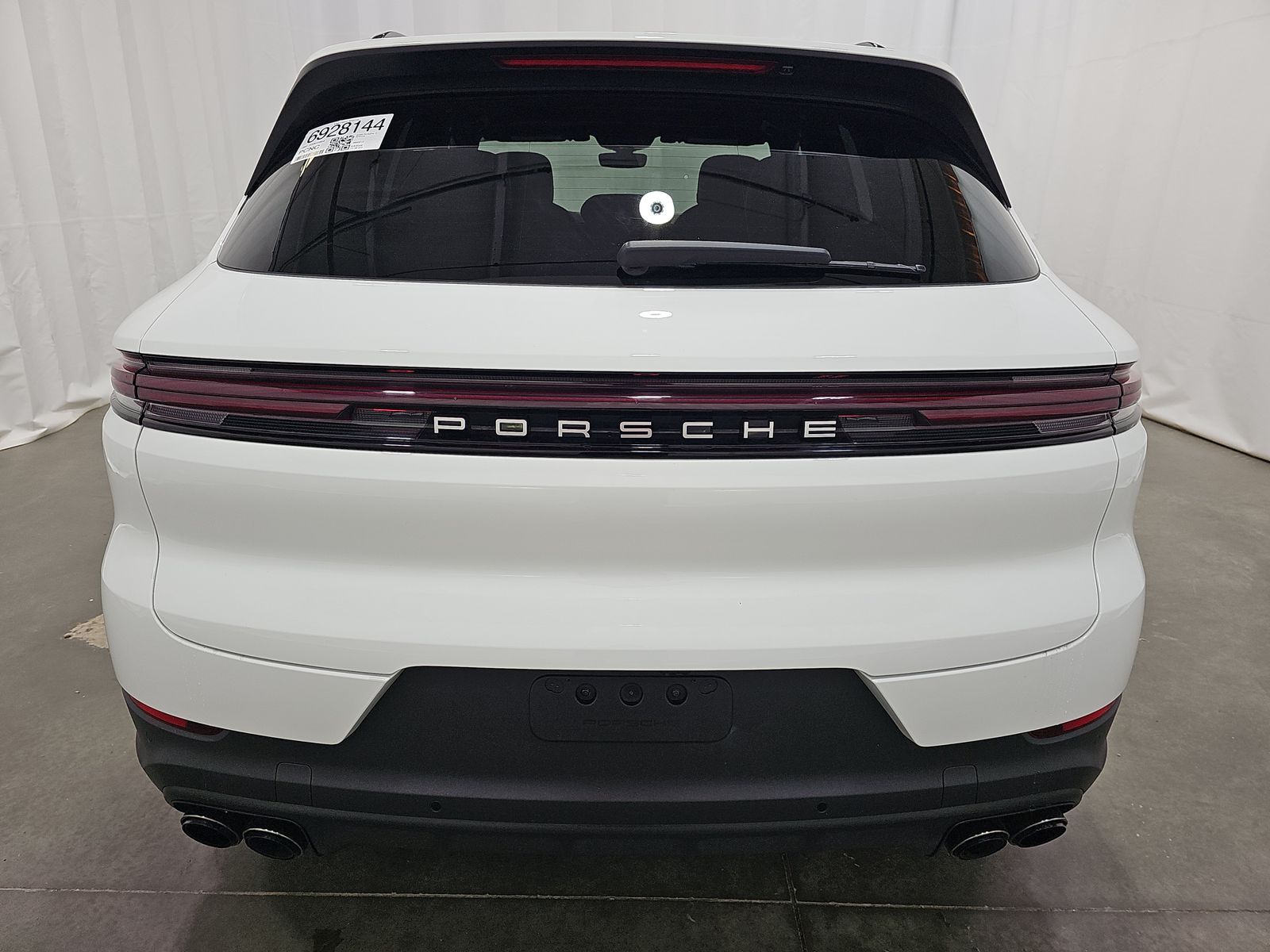 PORSCHE CAYENNE - 6