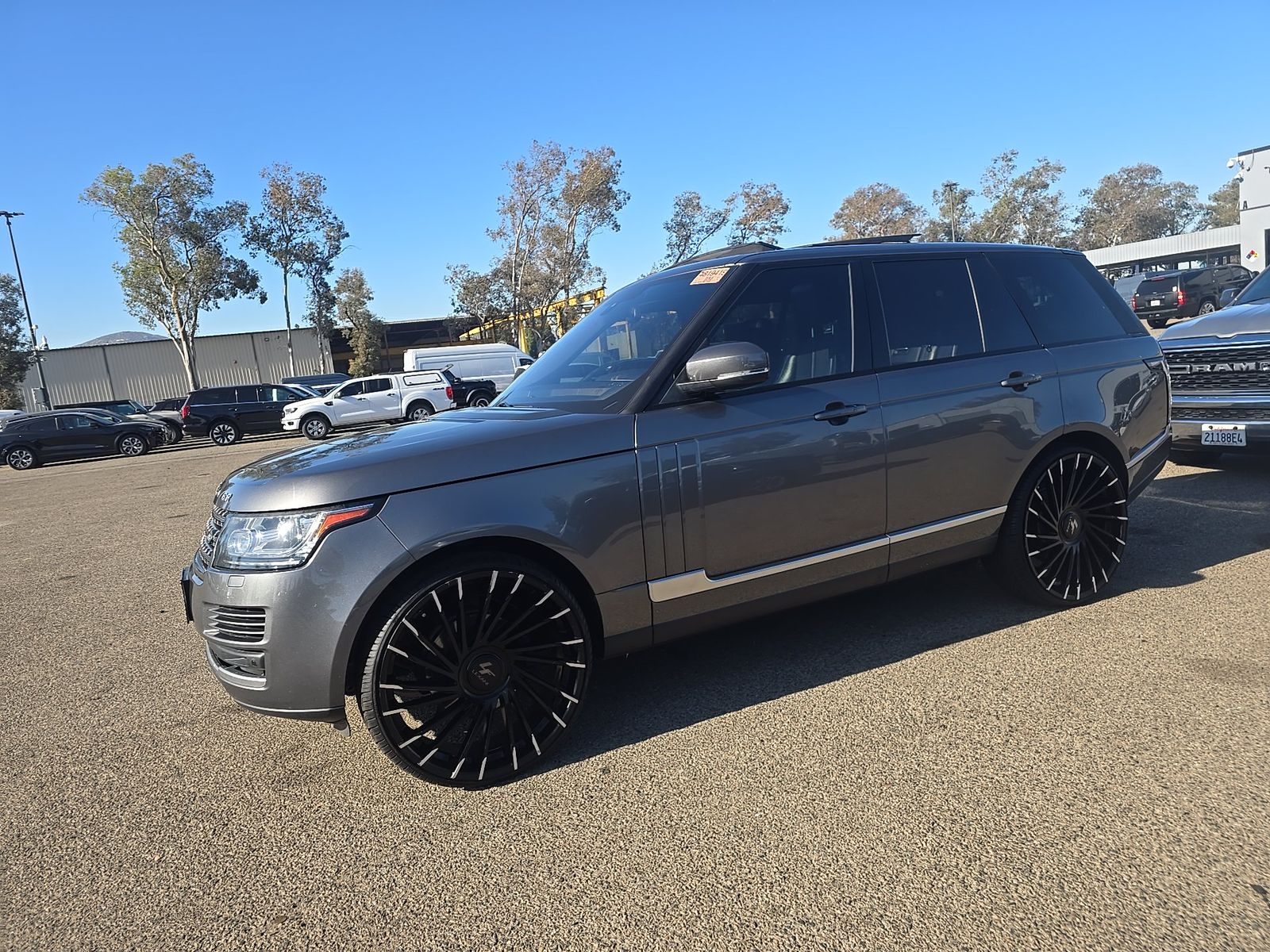 LAND ROVER RANGE ROVER - 1