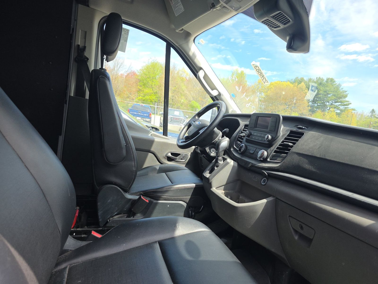 FORD TRANSIT 250 - 9