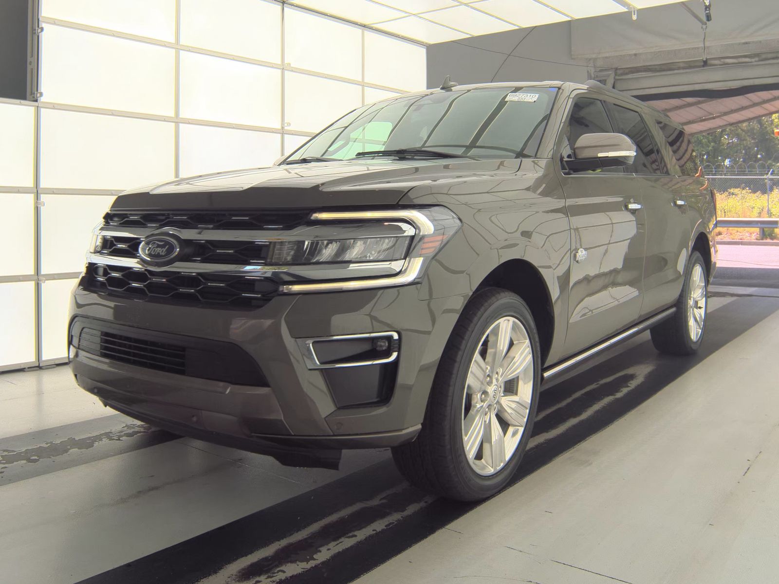 FORD EXPEDITION MAX - 1