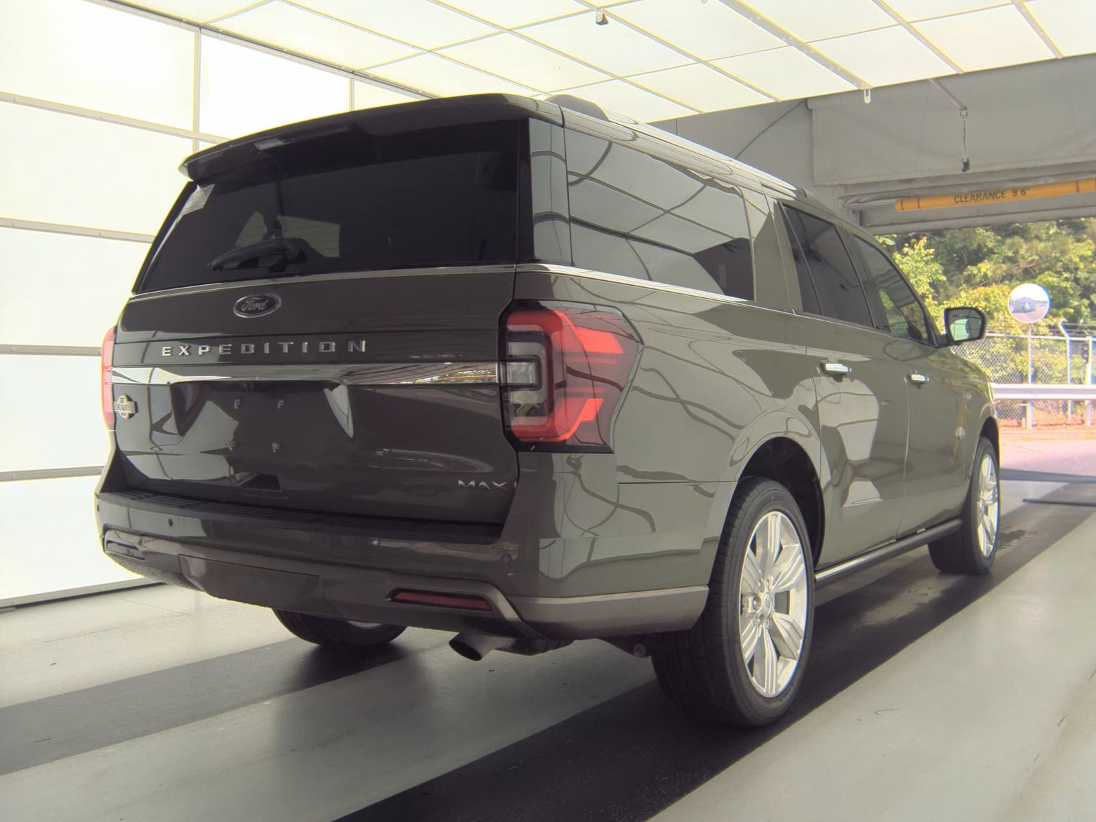 FORD EXPEDITION MAX - 6