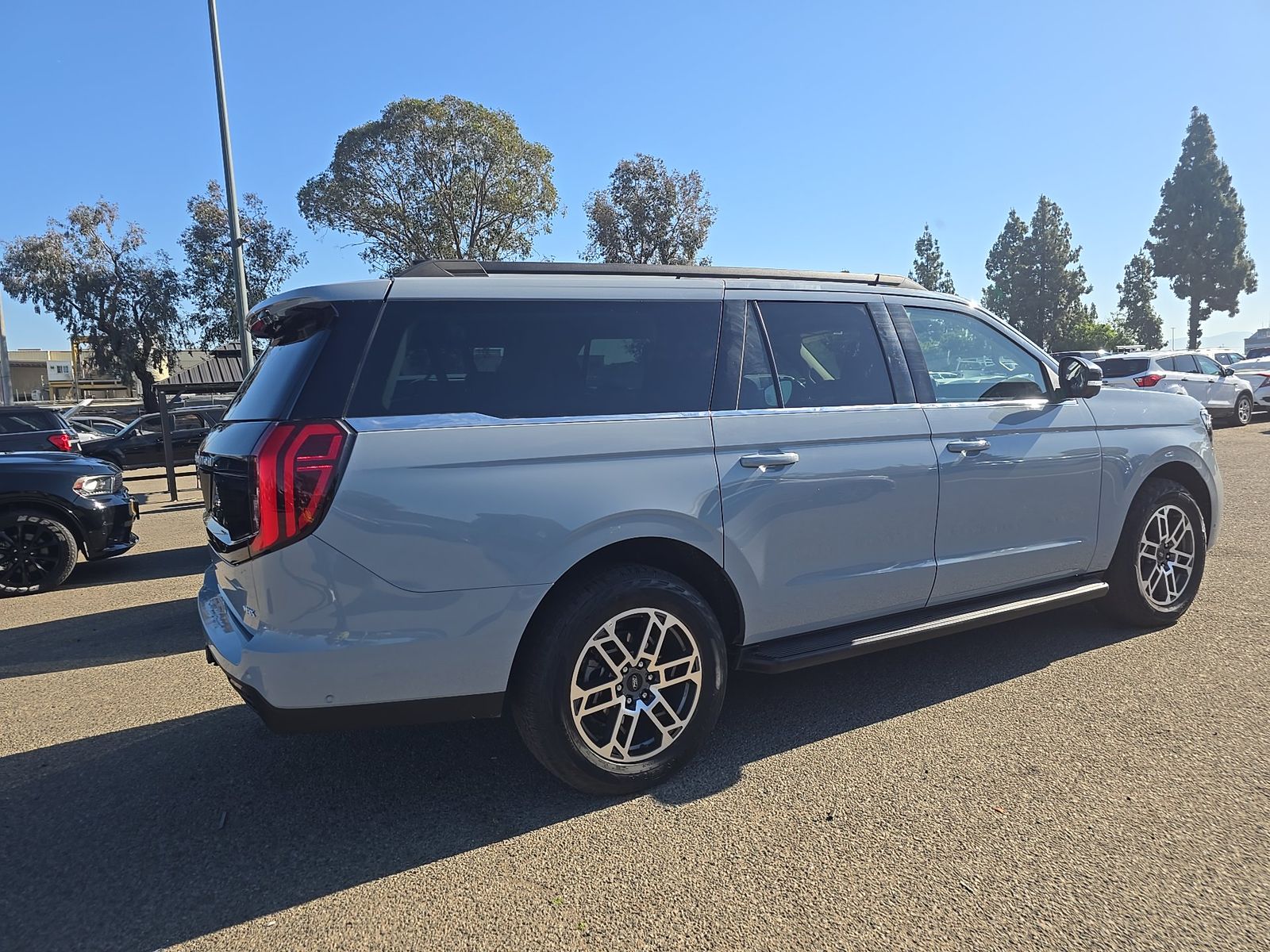 FORD EXPEDITION MAX - 5