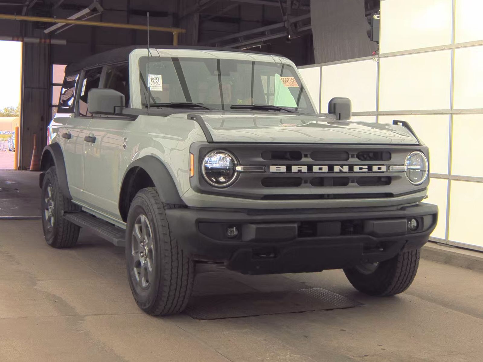 FORD BRONCO - 5
