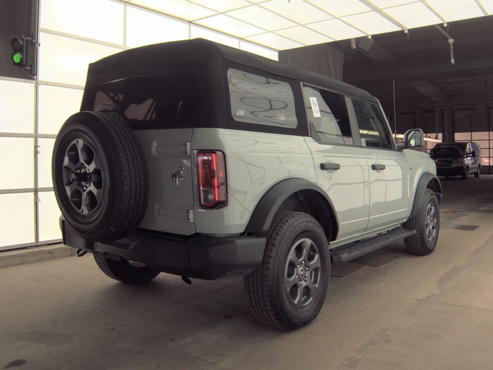 FORD BRONCO - 6