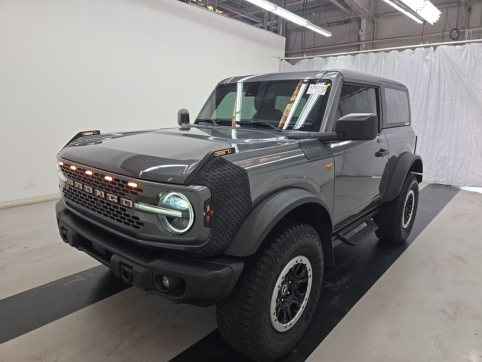 FORD BRONCO - 1