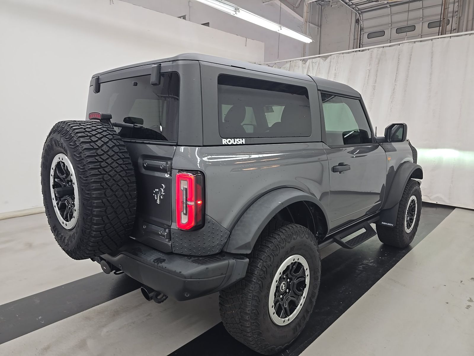 FORD BRONCO - 5
