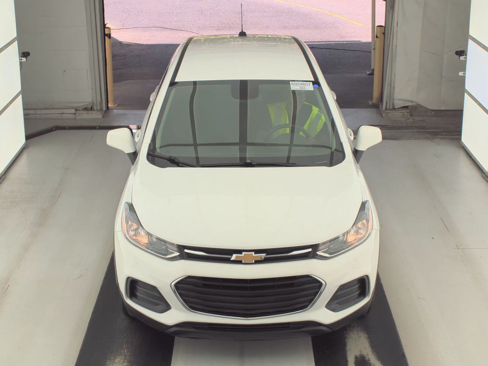 CHEVROLET TRAX - 3