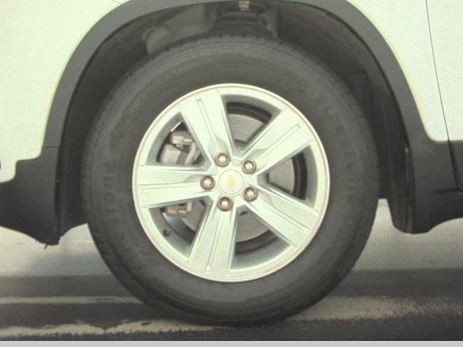 CHEVROLET TRAX - 10