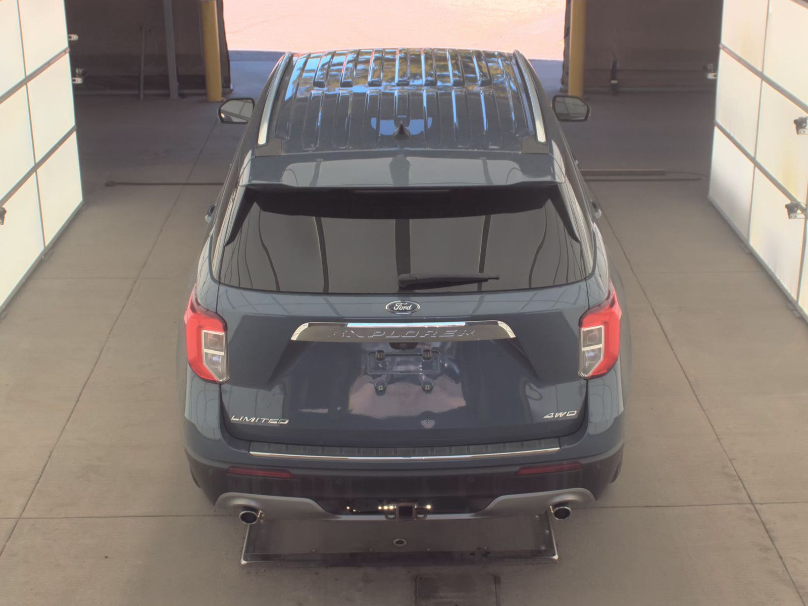 FORD EXPLORER - 7