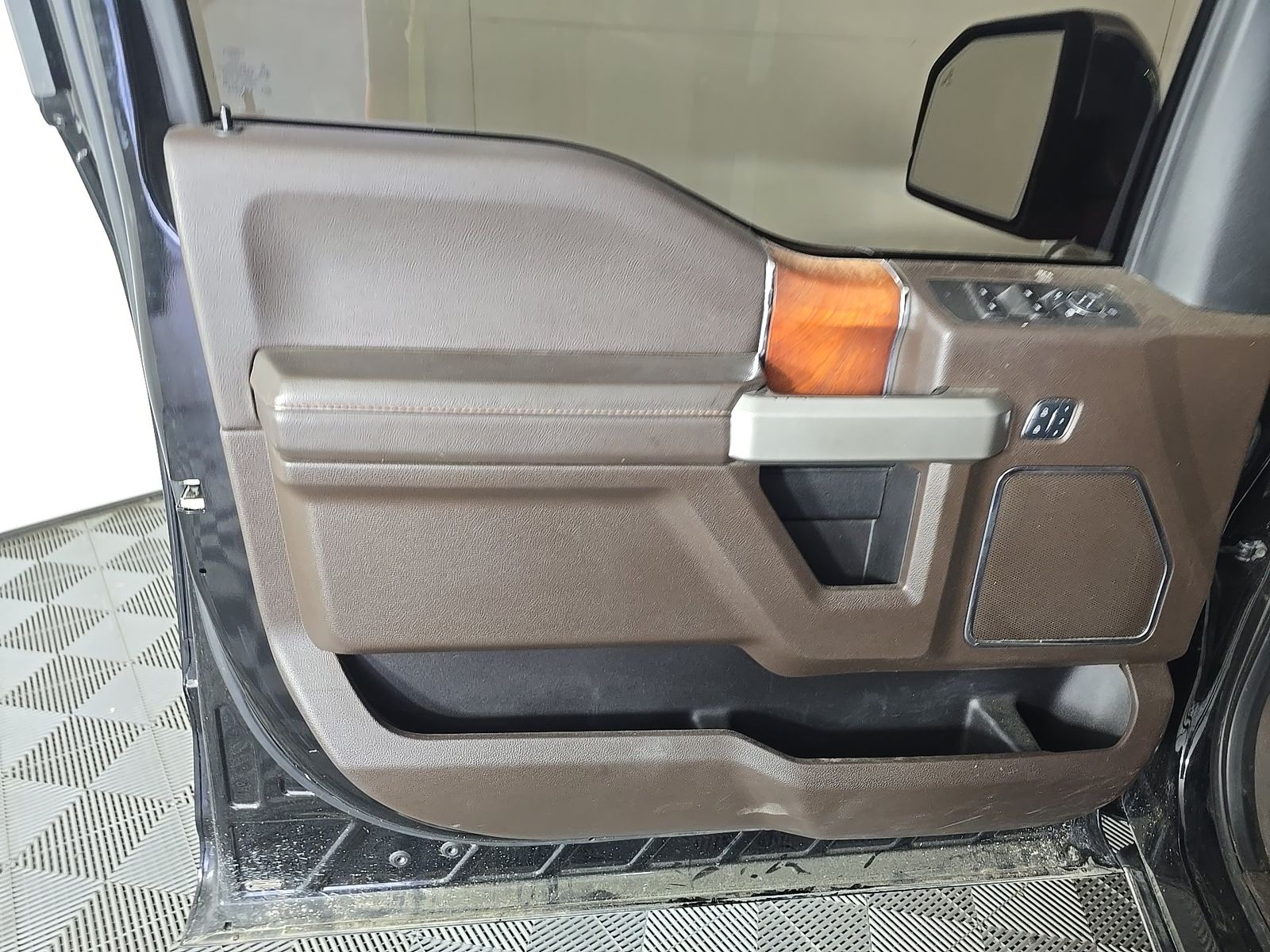 FORD F-150 - 10