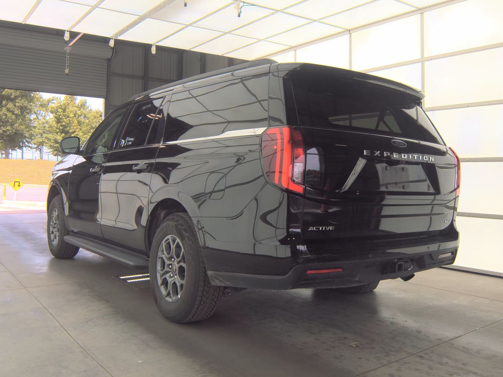 FORD EXPEDITION MAX - 9
