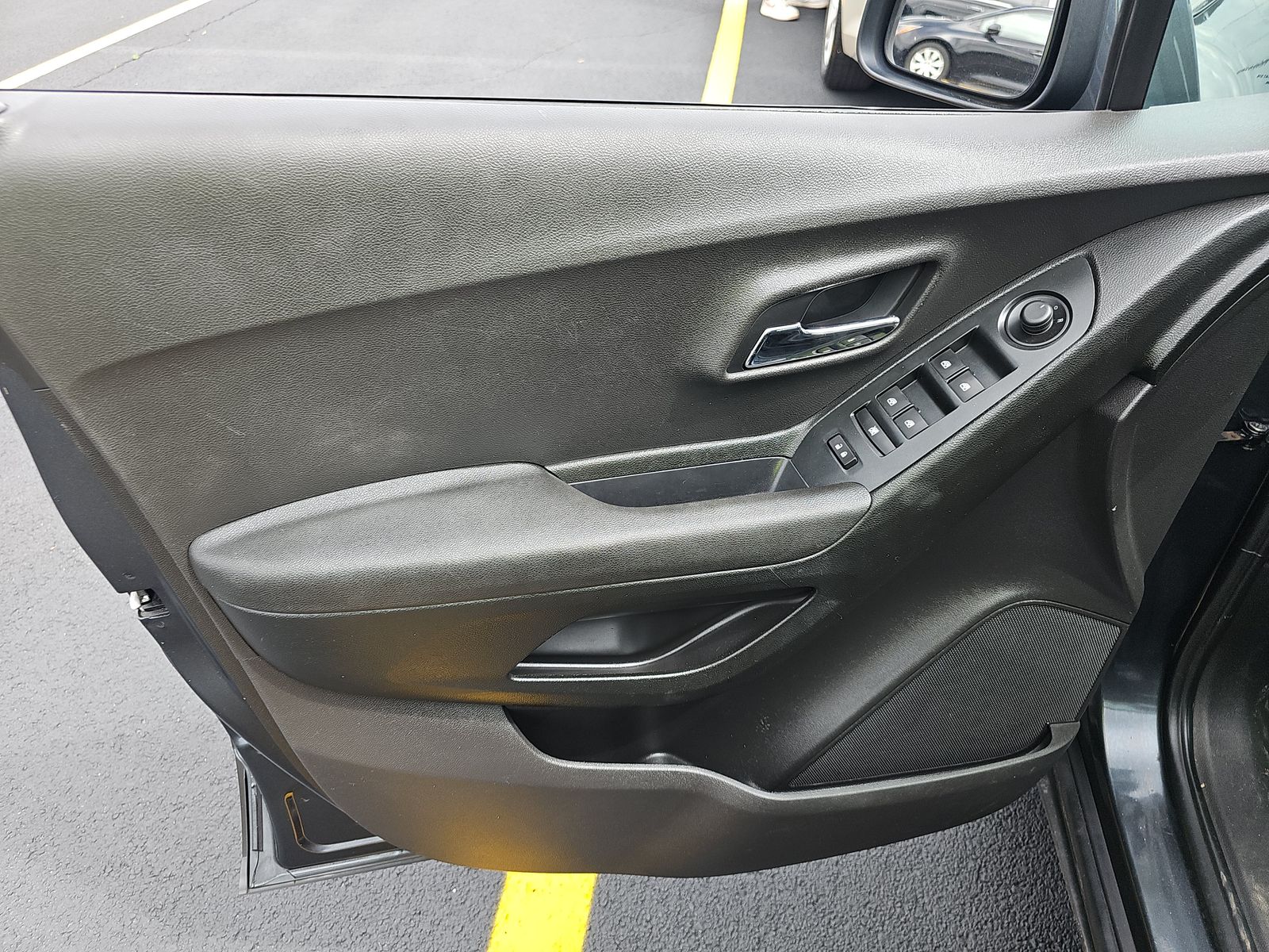 CHEVROLET TRAX - 10