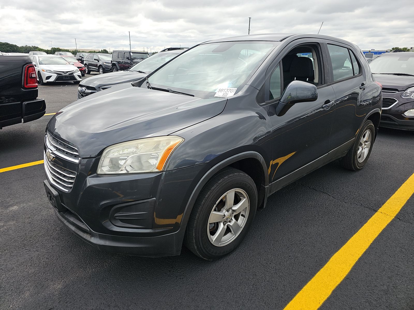 CHEVROLET TRAX - 1