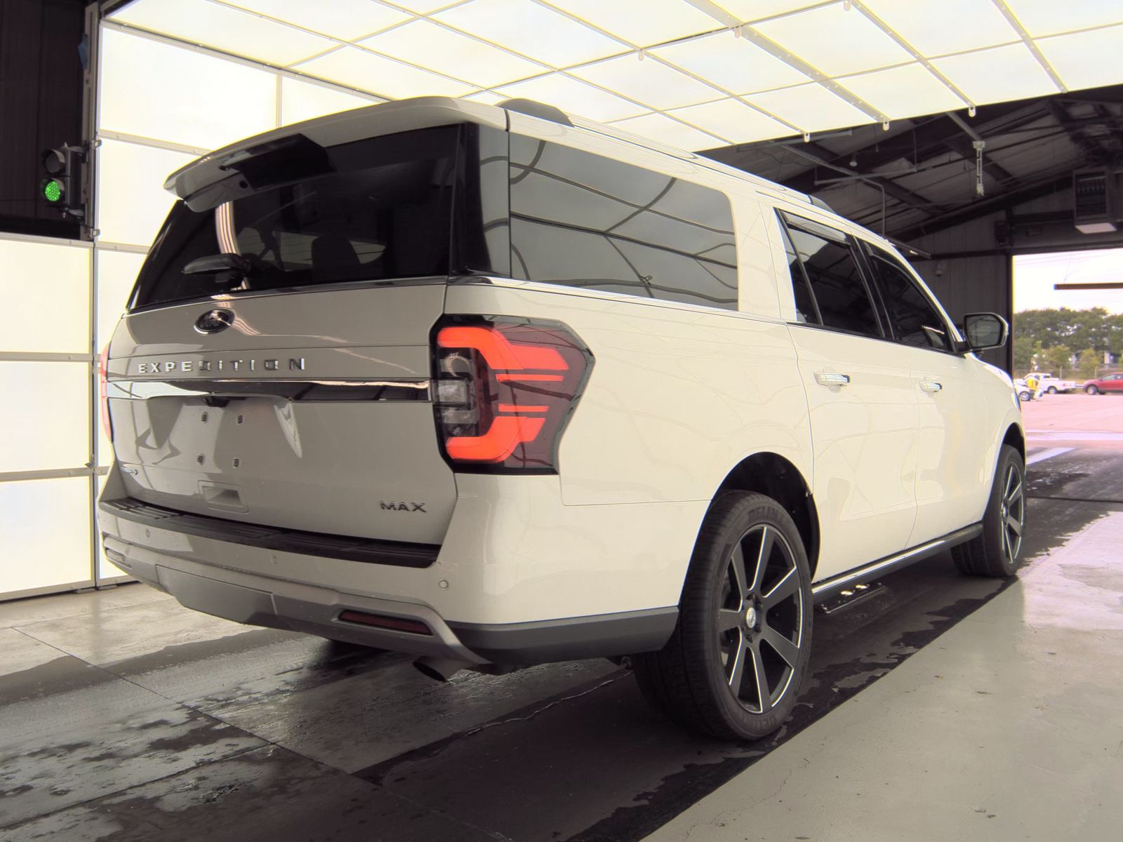 FORD EXPEDITION MAX - 6