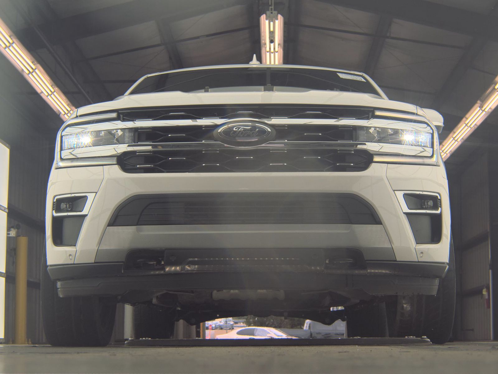 FORD EXPEDITION MAX - 4