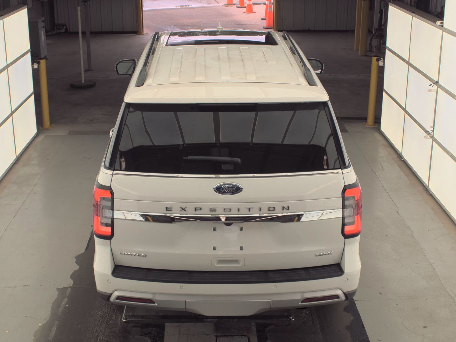 FORD EXPEDITION MAX - 7