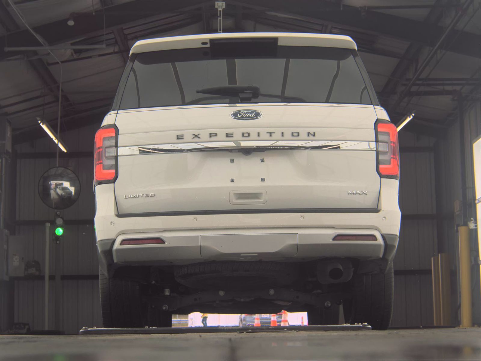 FORD EXPEDITION MAX - 8