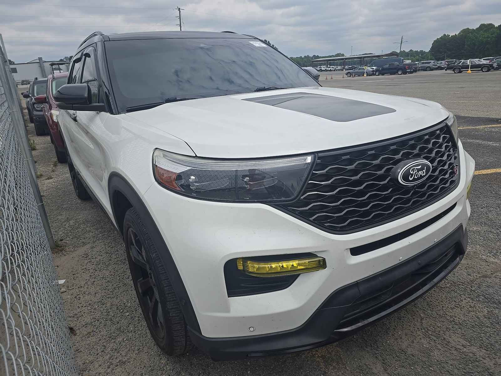 FORD EXPLORER - 4