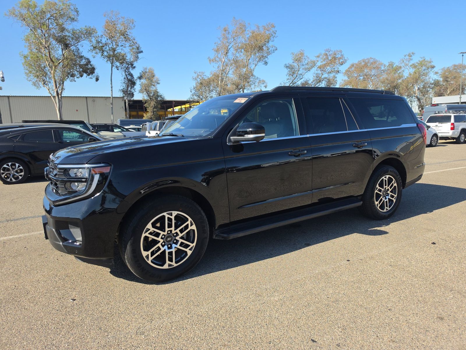 FORD EXPEDITION MAX - 1