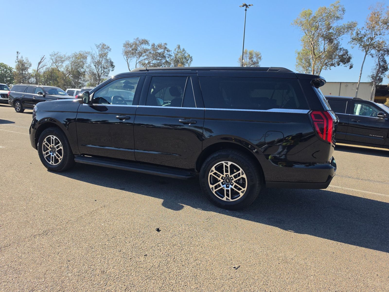FORD EXPEDITION MAX - 7