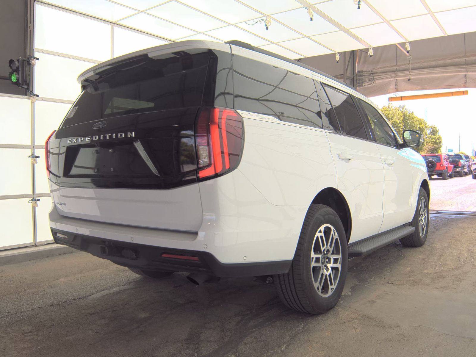 FORD EXPEDITION - 6