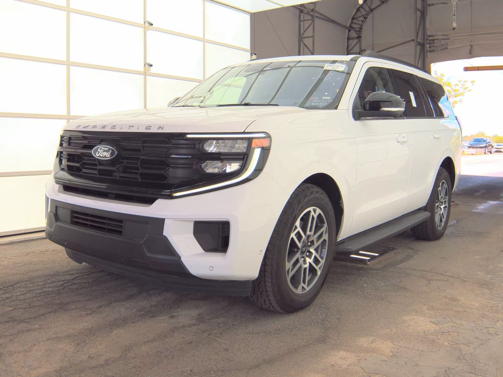 FORD EXPEDITION - 1