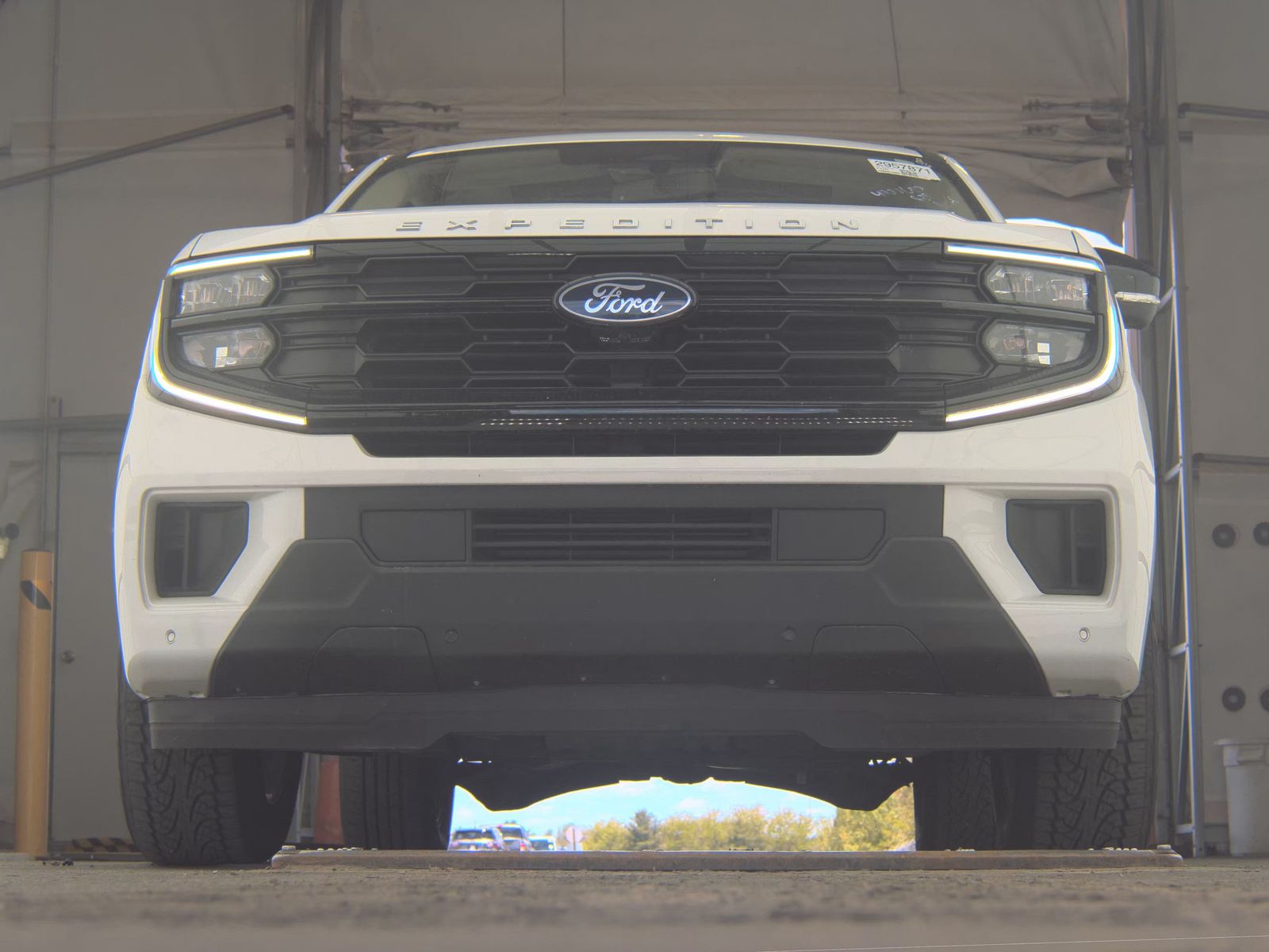 FORD EXPEDITION - 4