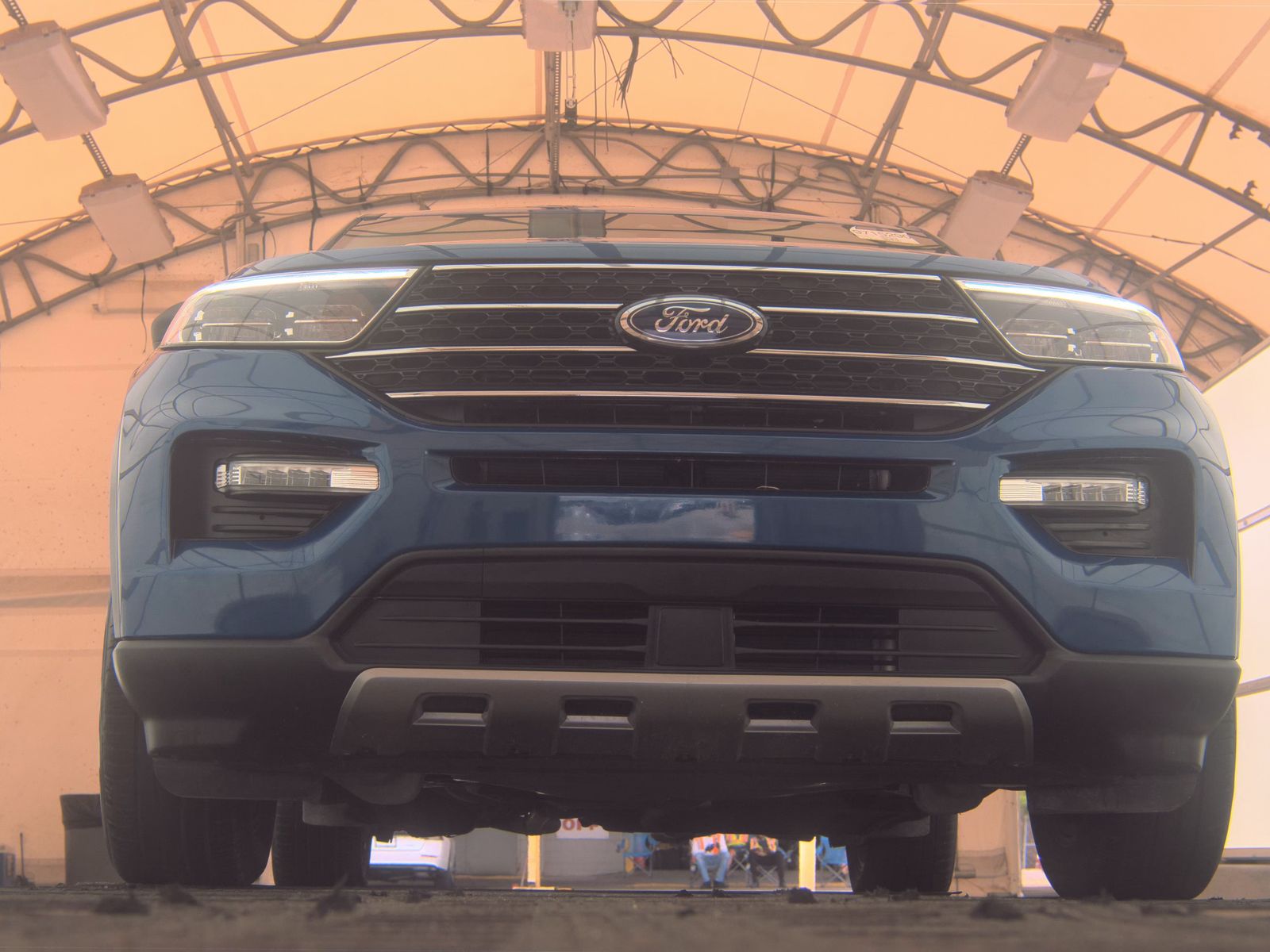 FORD EXPLORER - 4