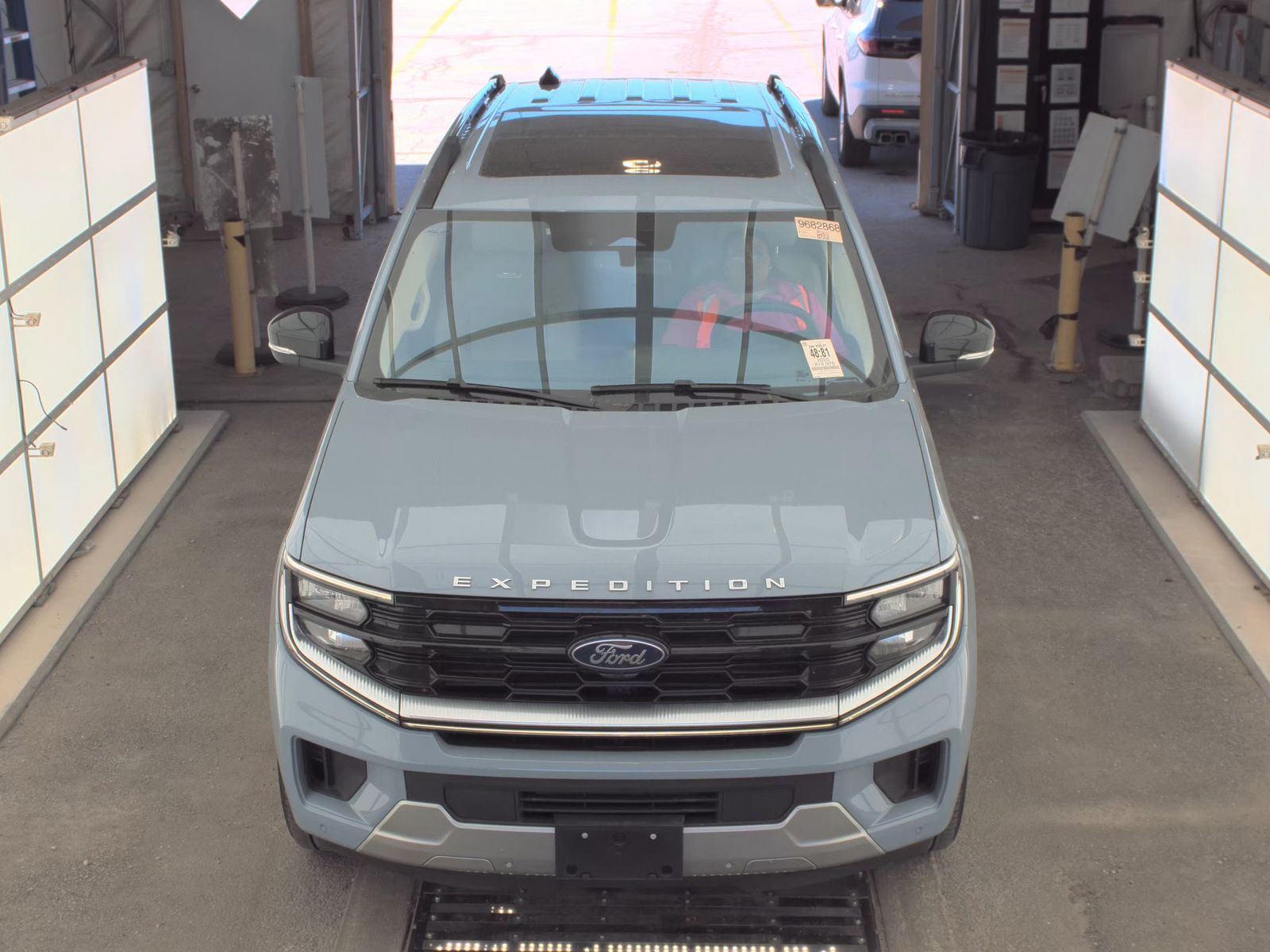 FORD EXPEDITION - 3