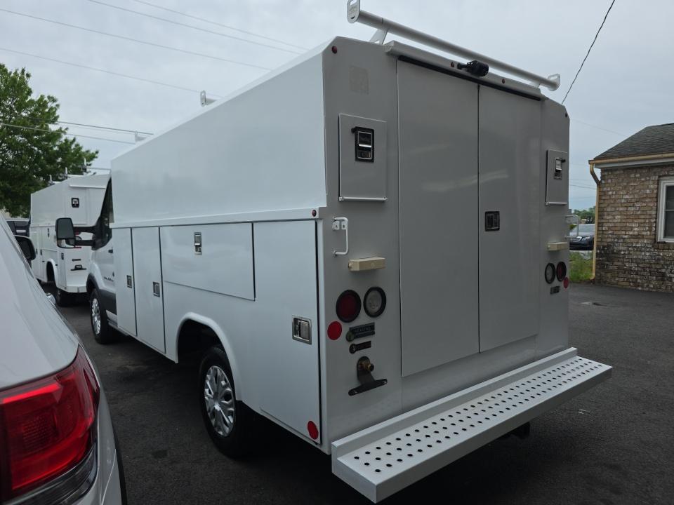 FORD TRANSIT 250 - 7