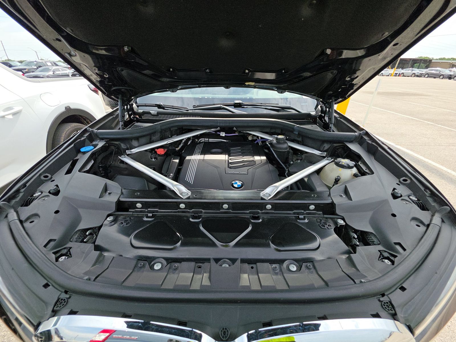 2022 BMW X7 xDrive40i AWD