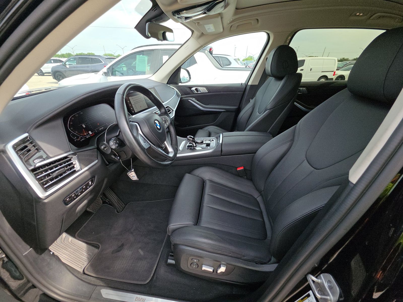 2022 BMW X7 xDrive40i AWD