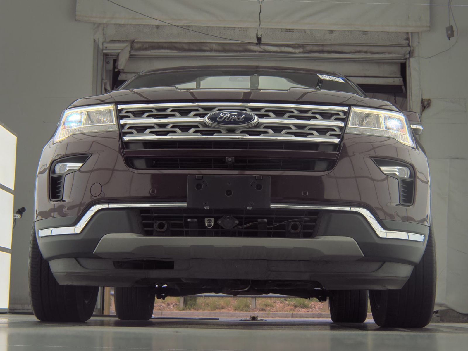 FORD EXPLORER - 4