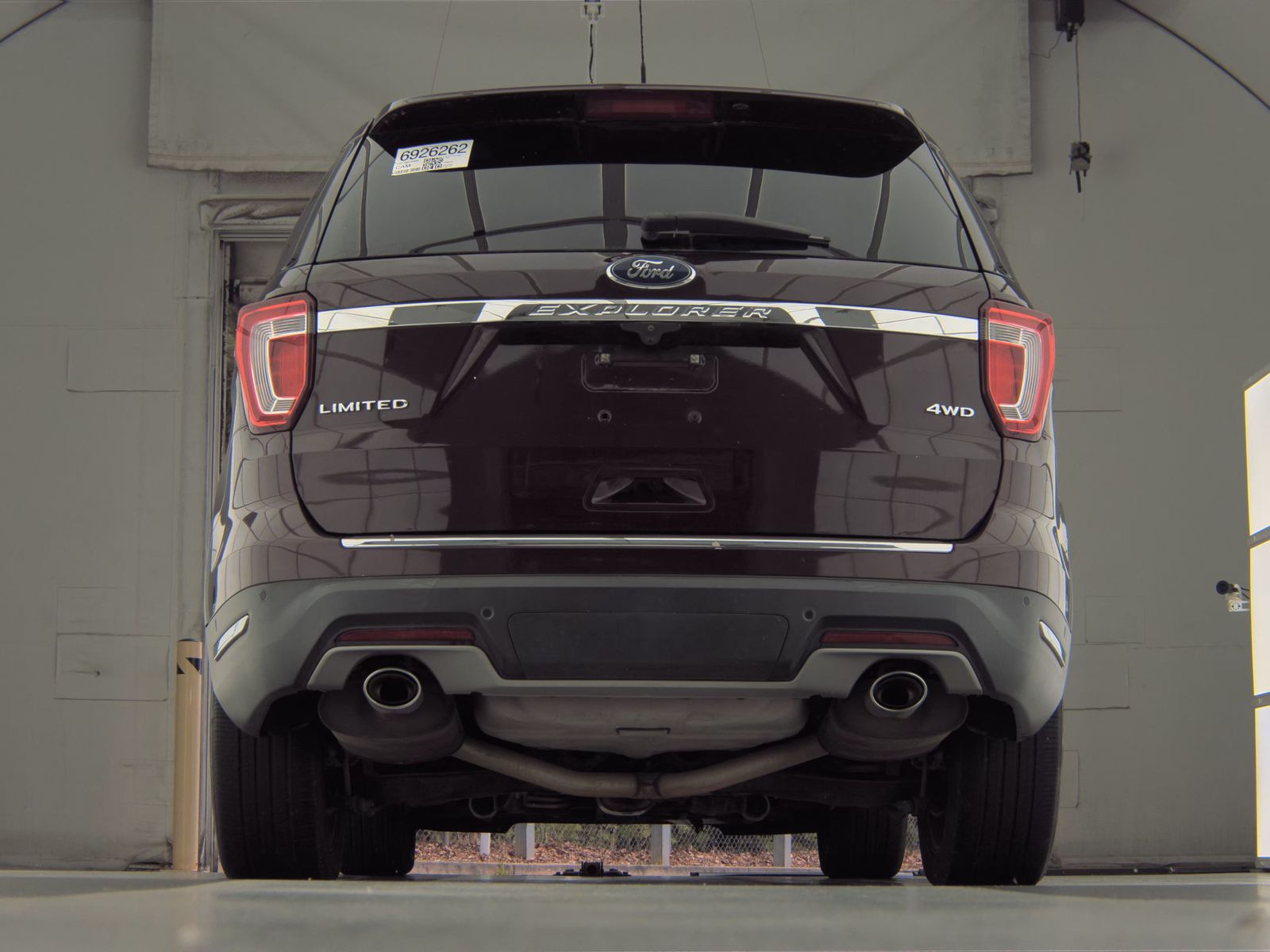 FORD EXPLORER - 8