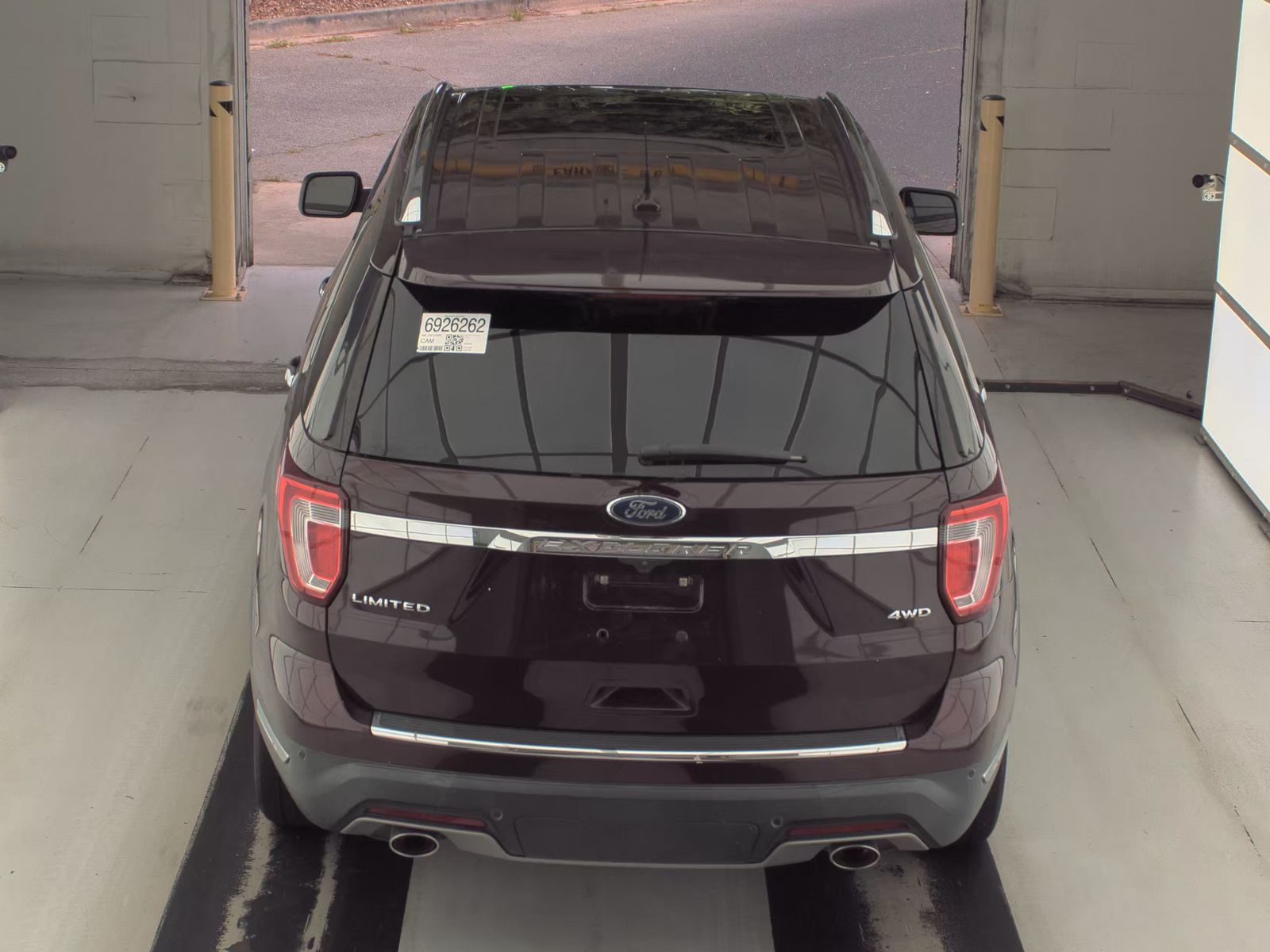 FORD EXPLORER - 7