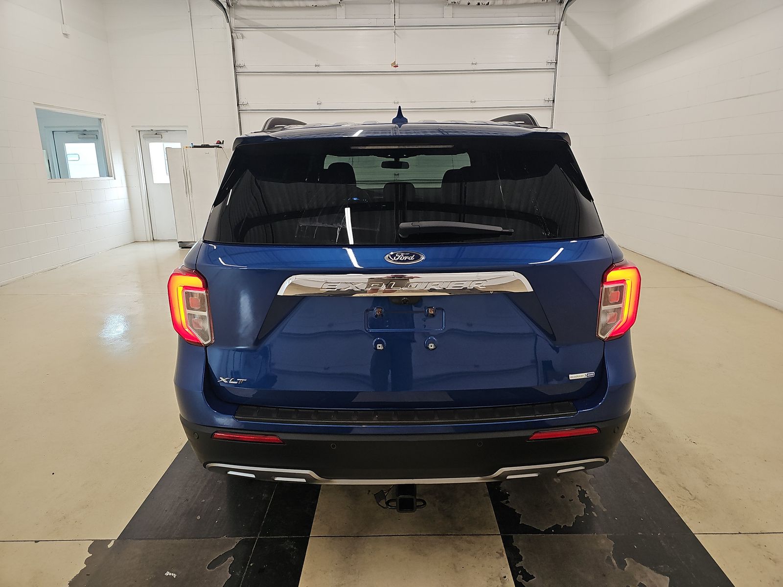 FORD EXPLORER - 6