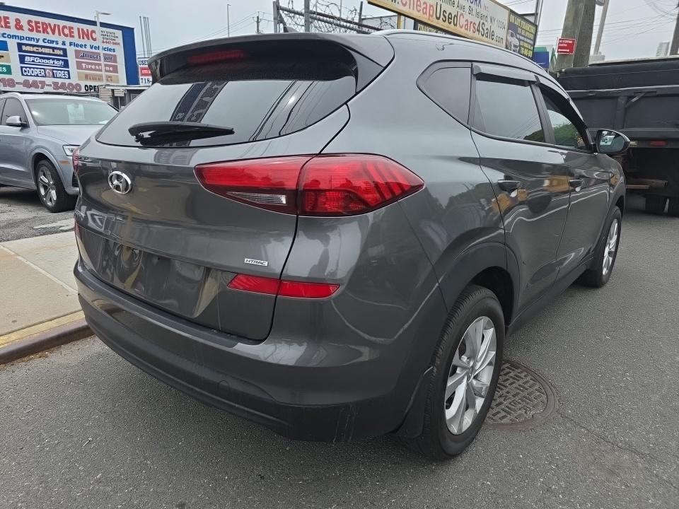 HYUNDAI TUCSON - 5