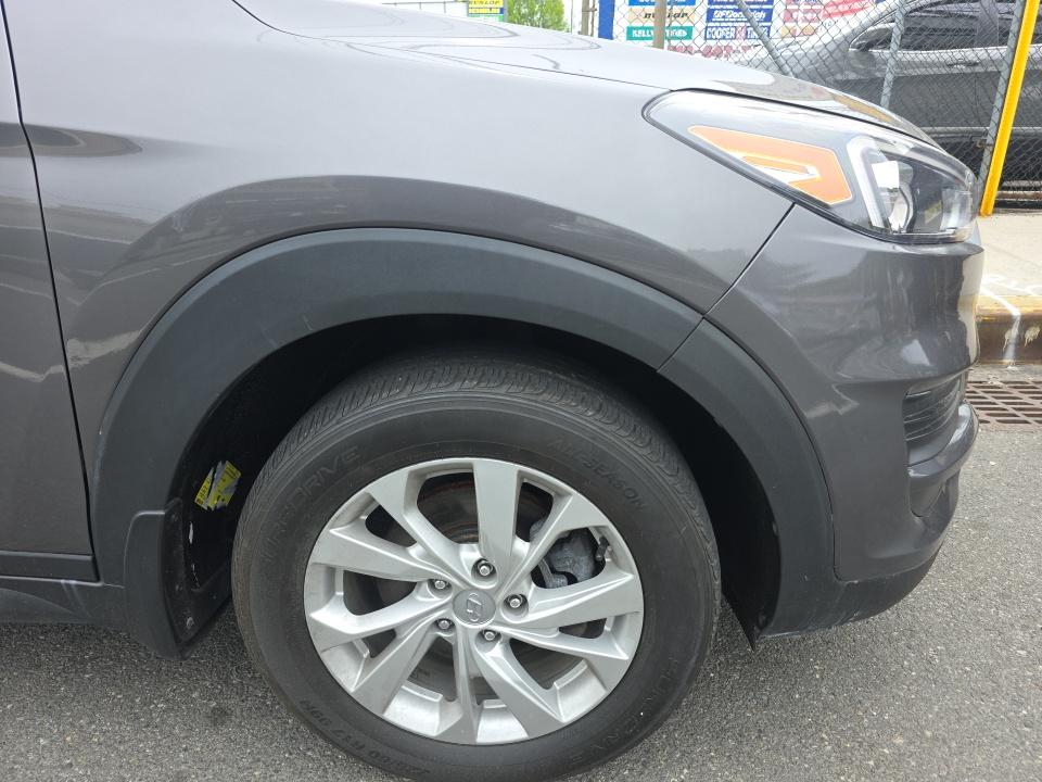HYUNDAI TUCSON - 10