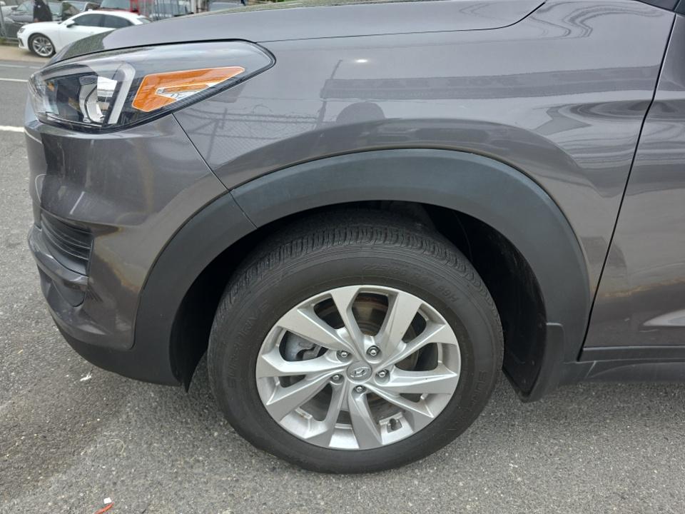 HYUNDAI TUCSON - 9