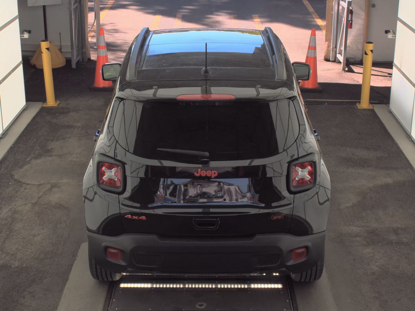 2023 Jeep Renegade Latitude Red Edition AWD